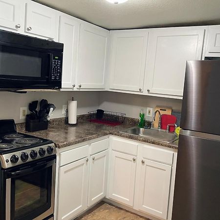 Cozy 1 Bed ~ Close To Soaring Eagle And Downtown Mount Pleasant Εξωτερικό φωτογραφία